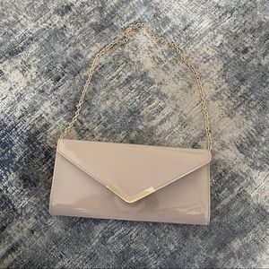 Aldo Patent Clutch
